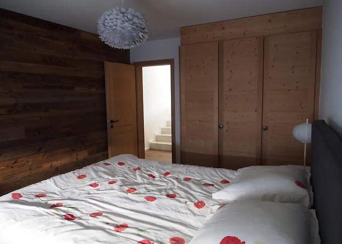 Noecie Daire Les Crosets