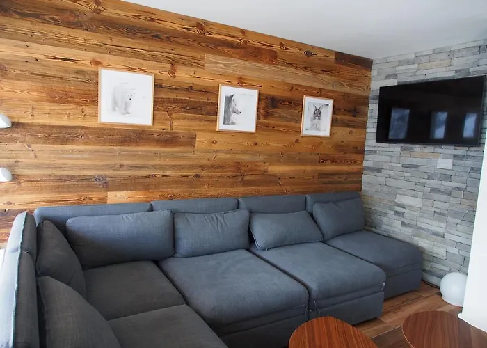 Noecie Daire Les Crosets